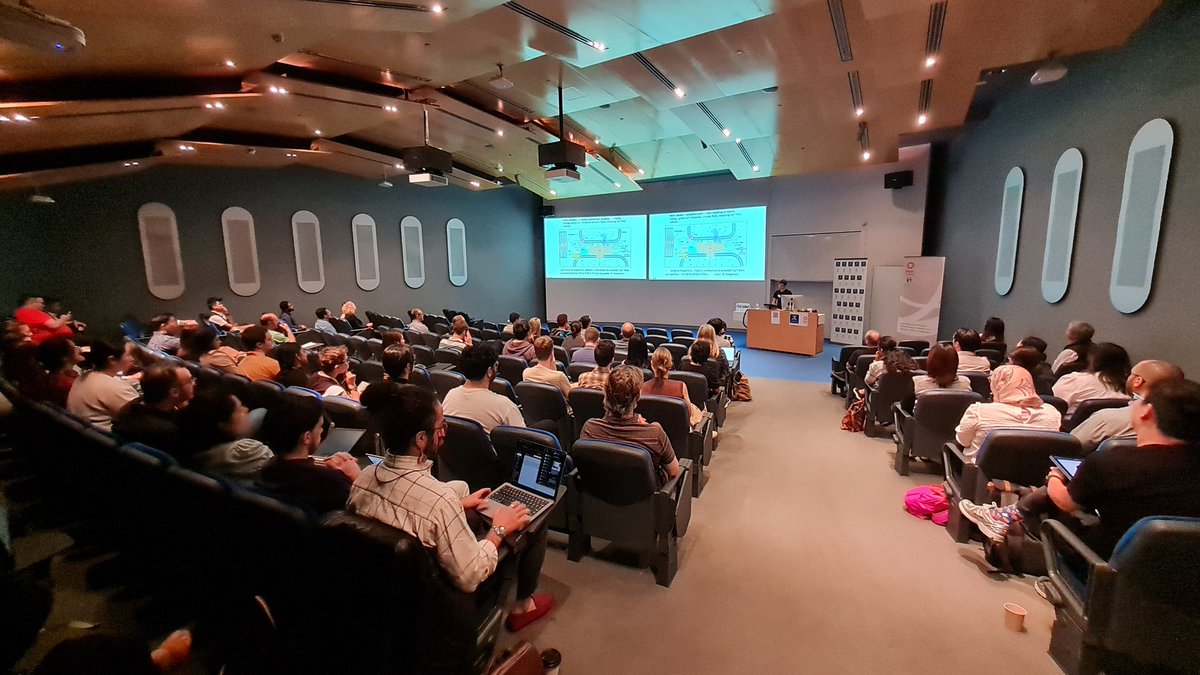 Kicking off the 2024 #CCeMMP Research Symposium is our first keynote <a href="/OliBClarke/">Oli B. Clarke</a> from <a href="/Columbia/">Columbia University</a> on the "Structural identification of RY12 domain of RyR1 as an ADP sensor and the target of malignant hyperthermia therapeutic dantrolene"
🙌🔥