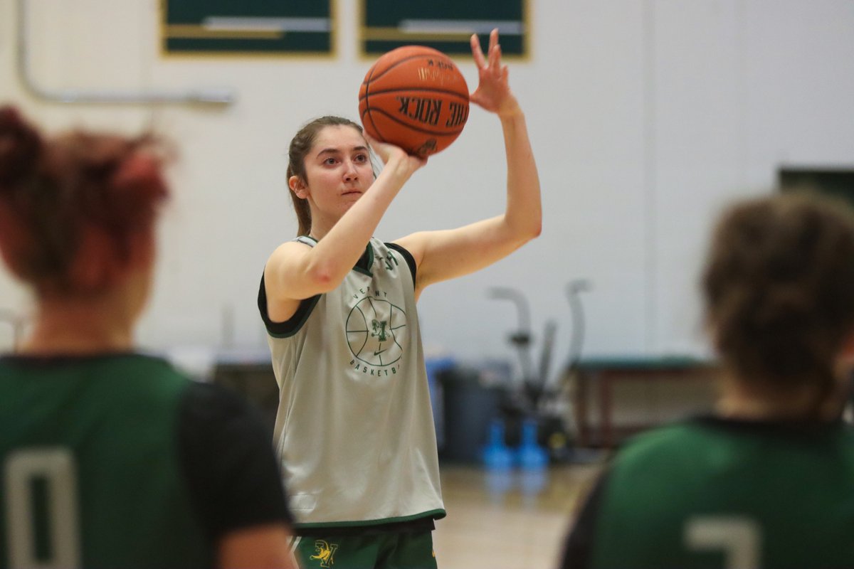 UVM Women's Basketball tweet media