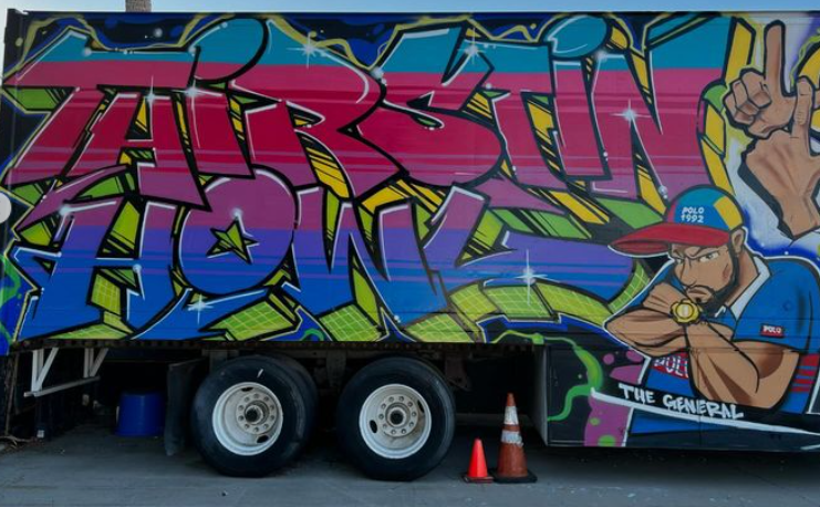 lolifemiami's tweet photo. Peace to SHUCKS™️1993©️ for creating this amazing art for @ThirstinHowl3rd and @YoungHumpDU on a 53’ ft trailer 🫡 #2LsUp #Graffiti #Lolifes #YoungHump #ThirstinHowlthe3rd #Shucks1993 https://t.co/WzDqzObxW3