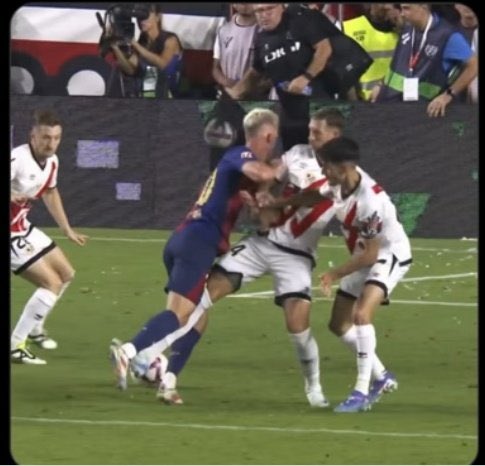 cule_1997's tweet image. #ElVAR #Robo