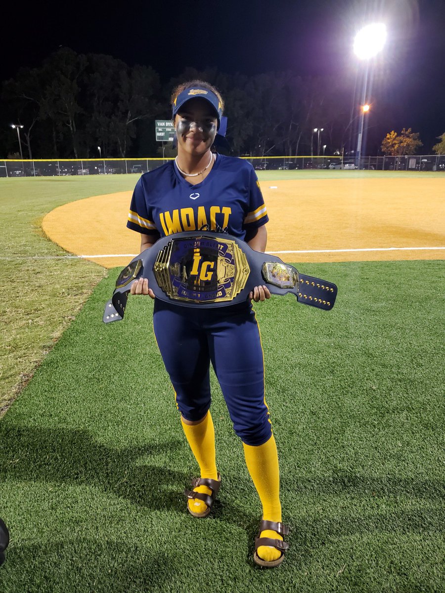IG_National2728's tweet photo. Big weekend for Impact Gold Premier 26/27 at the Bombers Exposure tournament! All 4 of our pitchers (@MadilynSchultz9 @riannahb2027 @AlyssaFlores44 @ReeseHeflin2026) and defense were on fire only giving up 10 hits on the weekend with a .583 ERA and 26 SO. Despite some challenges at the plate, we powered through with a 4-0-1 record against some tough teams! Special shoutout to @HayHub1126 and @jbooker_2027 for adding to their homerun totals! Way to represent, ladies! 💪💥 #GetTheBelt #GoldBlooded #TrustTheProcess
