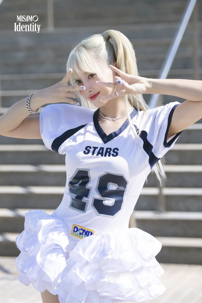 新品 TWICE MISAMO Tシャツ パーカー \"Do not touch\" Twice MISAMO Tour Do Not Touch Hoodies – Kpop Exchange