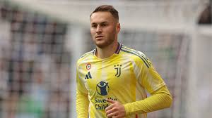 Juve_Talk_'s tweet photo. Teun Koopmeiners confirms English clubs wanted him https://t.co/gX32qzaJcl #Juve #Juventus #SerieA https://t.co/DspX0hesXc