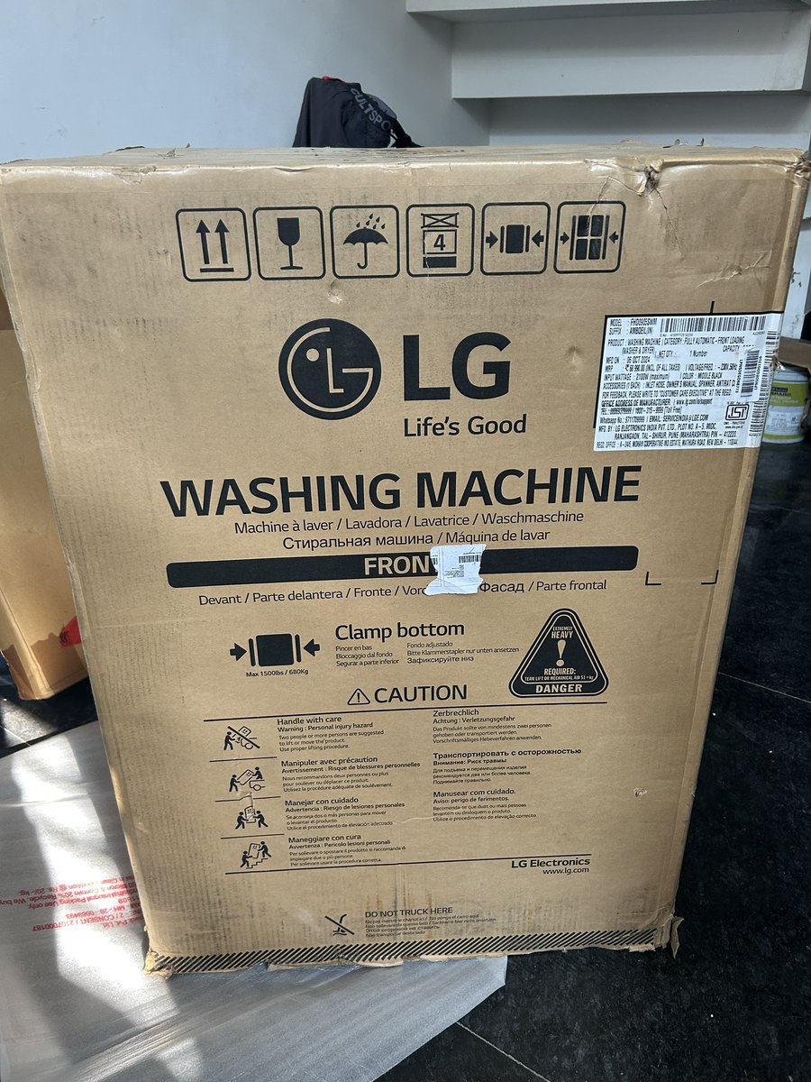 SanketSharma33's tweet photo. “@amazonIN, I reported receiving a scrap IFB machine instead of my ordered ₹50k LG washing machine. Your customer service promised an investigation, but closed the ticket without informing me. Now, my calls are being disconnected. What kind of service is this? #AmazonScam #scam https://t.co/c0Yr8t5s0w