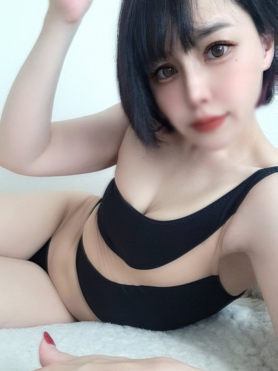 最近お休みの日も予定があり充実してます

今日はお店の女の子とお食事会の予定❤空腹だけど夜までご飯我慢！

直近の予定
12日(火)12時～19時
13日(水)12時～19時
14日(木)12時～19時
15日(金)12時～19時
17日(日)10時～19時

会いにきてね❤️