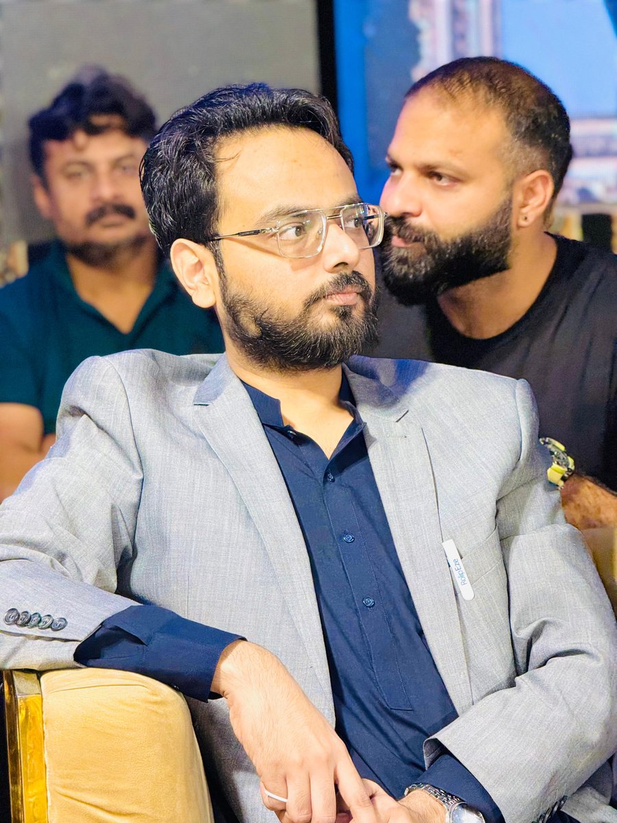 HusseyKU's tweet photo. ایم۔ پی۔ اے PS-100 انجینئر سید عثمان بھائی کی خانقاہ فیروزہ کے سالانہ سرس میں ایم کیو ایم پاکستان گلستان جوہر ٹاؤن کے ذمہ داران و کارکنان کے ہمراہ خصوصی شرکت۔ 

ایم۔ کیو۔ ایم پاکستان
گلستان جوہر ٹاؤن
#MQMPakistanSMTeam
@MQMJoharSector @DigitalMQMP @MQMPKOfficial @MQMPUpdates https://t.co/zfvqRMX6Pn
