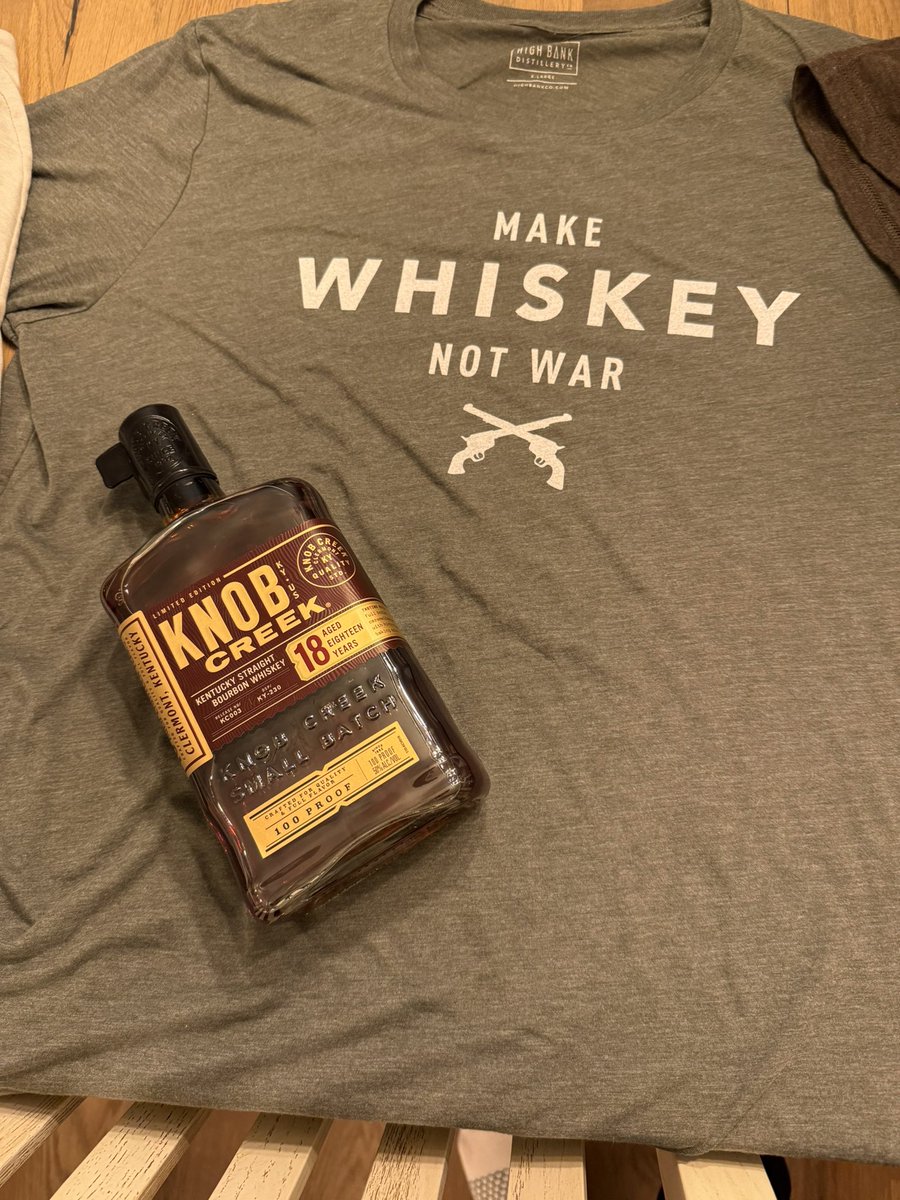 BitcoinSLO's tweet photo. Happy birthday to me! #knob18 #Blantons #highbanks https://t.co/EcLVdE7U5F