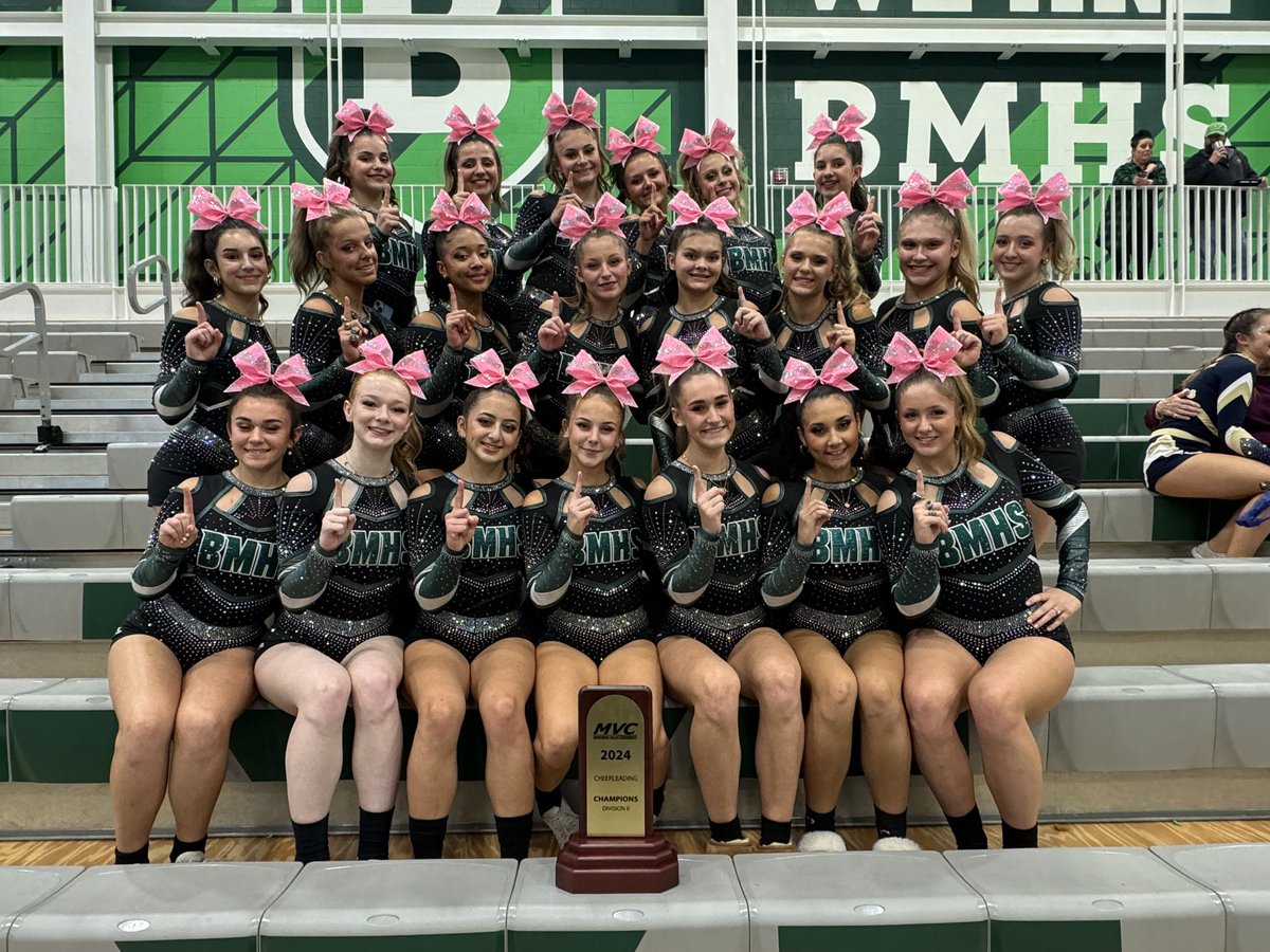 BMHSVC22's tweet photo. Shout out to JV for their hit routine, 1st place finish at MVC &amp; undefeated season! BMHSVC- I could not be any more proud of you guys! A hit routine, MVC D2 Champions &amp; Grand Champions! 🔜 Onto North Regional Championship next Sunday! #WINGSOUT #LETSGO #BMHSVC4L 💗🪩💃🏽👗💄🎀 ✨ https://t.co/xqaryFkLBa
