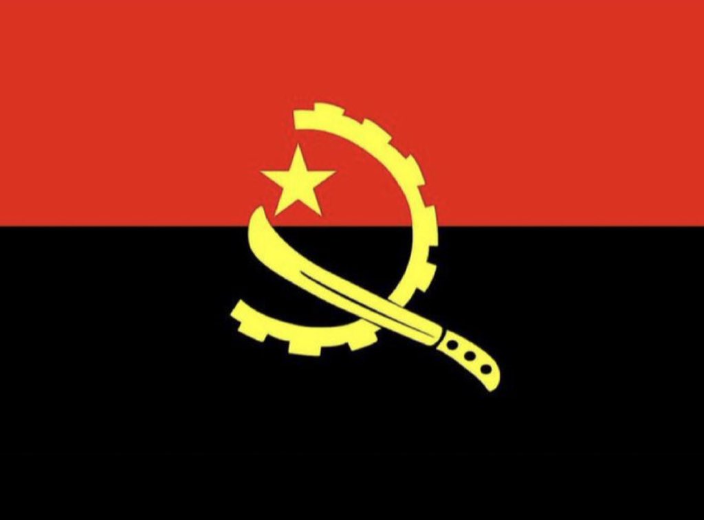 _badgalcariri's tweet photo. Let the thread begin: 

The flag // The face https://t.co/t9poZlmqyt