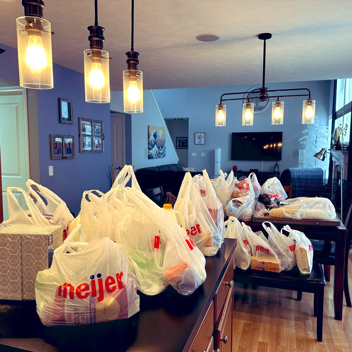 I spend about $600 every 2 weeks on groceries for my household. I don’t seek veteran discounts, but don’t mind when I stumble on one. I was shocked today at Meijer when my cashier found out I was a vet, and took 10% off a $600 grocery bill. ❤️ Well done <a href="/meijer/">Meijer</a> 🫡