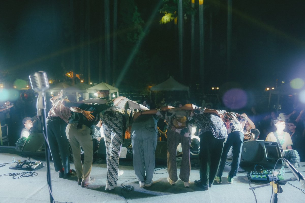 SISITIPSI tweet media