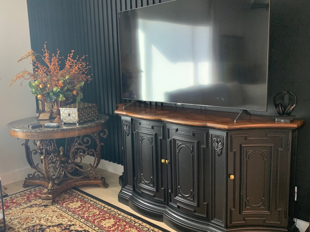 Love the latest refinish from Ricks Refinishing. So hip.