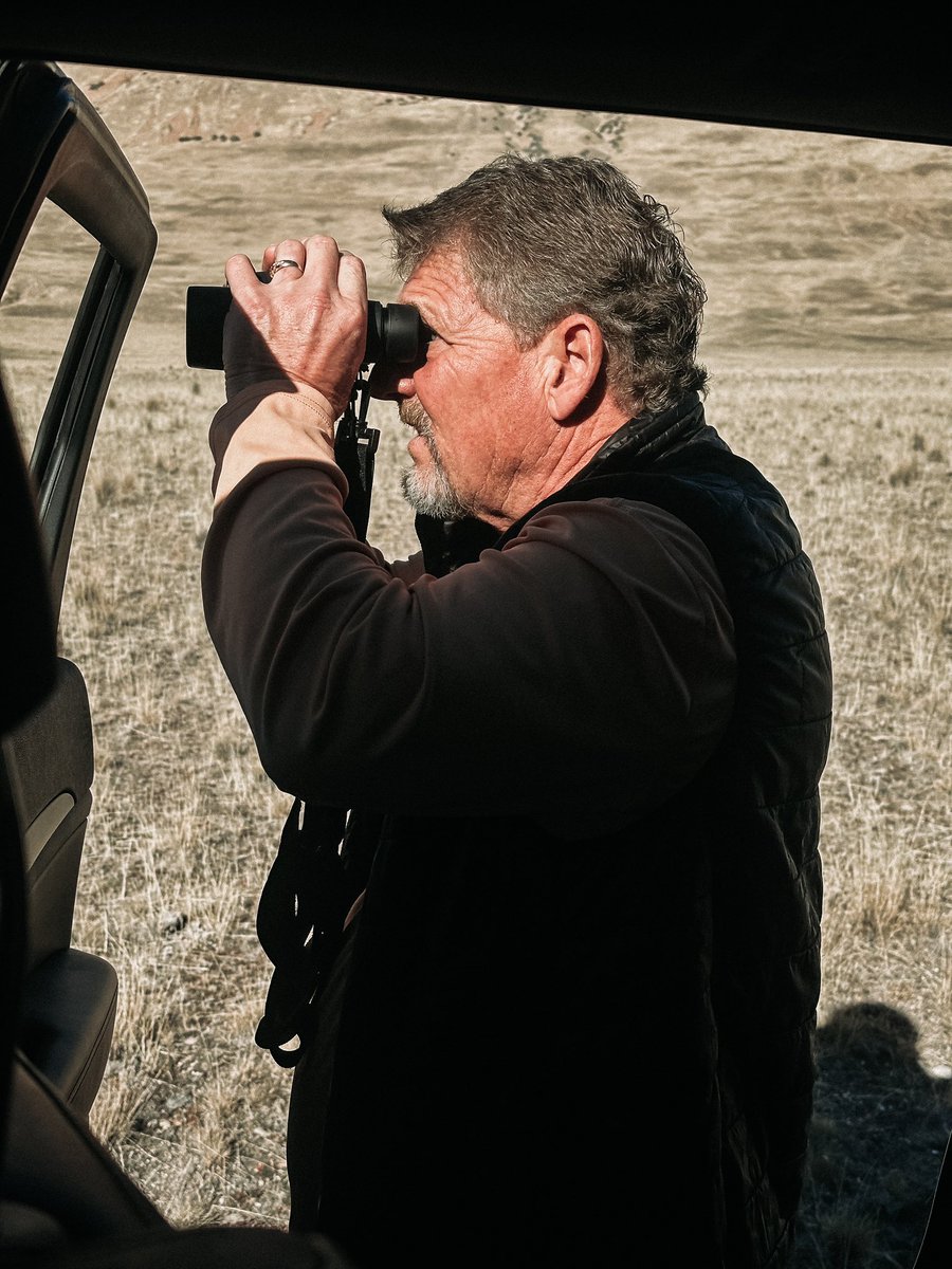 Happy birthday pops! We love you so much! I admire so many things about you, especially your work ethic and humor. You have given us such a beautiful life and you deserve all the wonderful things. Enjoy your day!!!