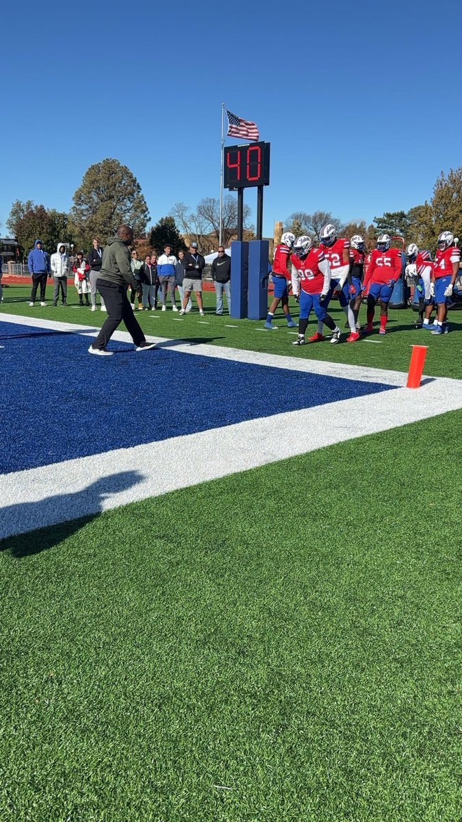 Skylar Ray (@skylarray0) on Twitter photo Had a great visit watching <a href="/BlueDragonsFB/">Hutchinson Blue Dragon Football</a> yesterday! Thanks for having me out!! <a href="/CoachLierz/">Conner Lierz</a> <a href="/CoachDrewDallas/">Drew Dallas</a> <a href="/CoachCross1/">CoachCross</a> Had a great visit watching <a href="/BlueDragonsFB/">Hutchinson Blue Dragon Football</a> yesterday! Thanks for having me out!! <a href="/CoachLierz/">Conner Lierz</a> <a href="/CoachDrewDallas/">Drew Dallas</a> <a href="/CoachCross1/">CoachCross</a>
