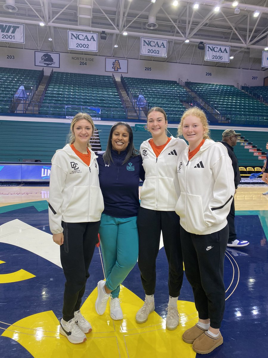 Thank you @UNCWwomenshoops for a great underclassman day!!

<a href="/DCHSWBB/">DCHS War Eagles WBB</a> <a href="/CoachLAdams/">Lindsey Adams</a> <a href="/Bdrew_15/">BRITTANY DREW</a> <a href="/_WoodsWay/">Nicole Woods</a> <a href="/Assist_U_/">AssistU Recruiting</a>