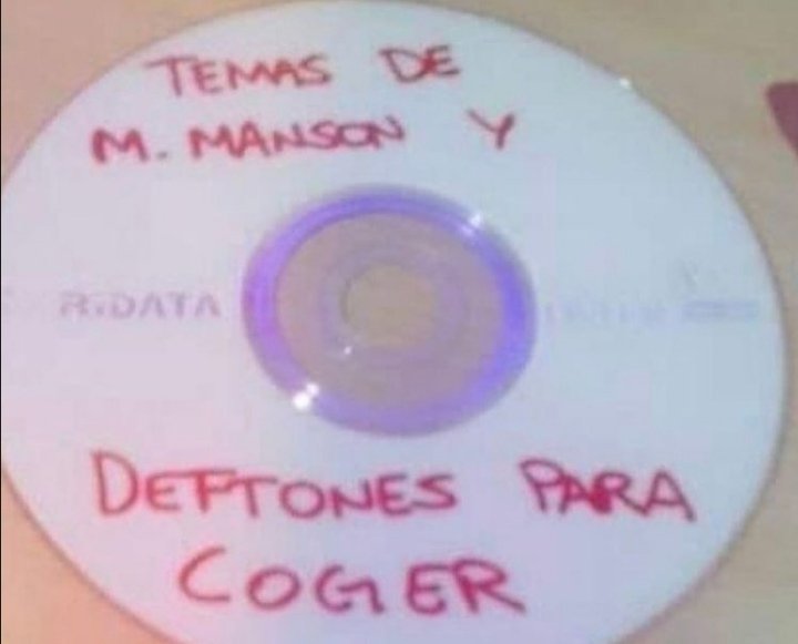MisPutasPoesias's tweet photo. Quién para? https://t.co/HkCgnhp4yO