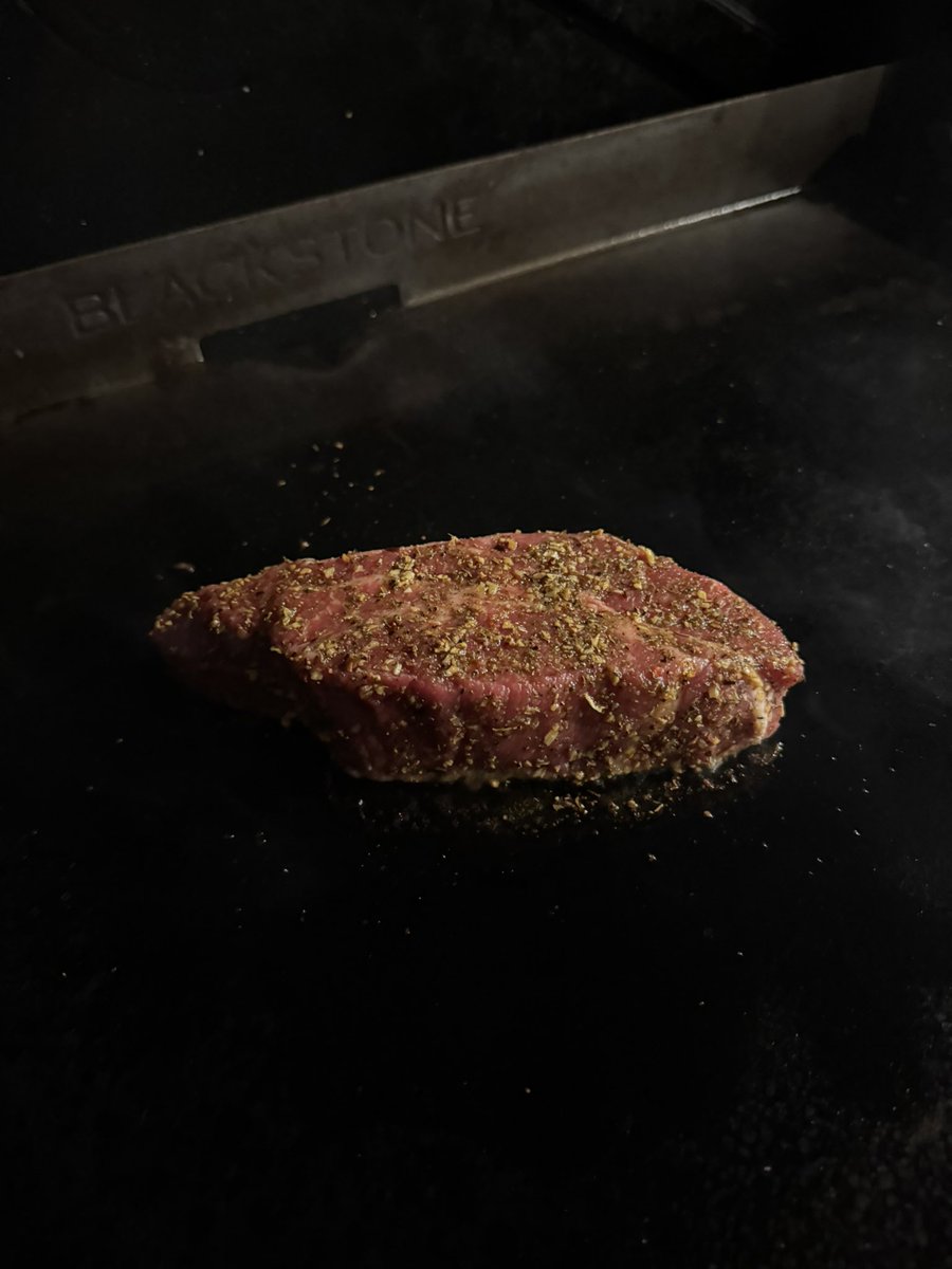trying steak on the griddle