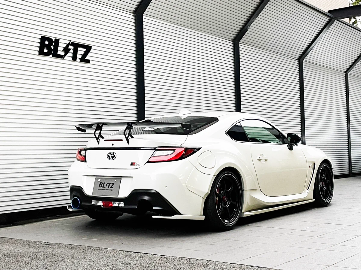 公式】BLITZ a X: 