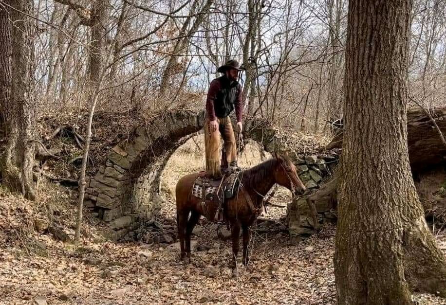 andywalker199's tweet image. Joey is a flashy 8 yo, 15.2hh registered red roan QH gelding. He does it all! He has tons of trail mileage and will cross anything and go through any terrain. Very sure footed and willing. He has been used to rope cattle. He goes amazing both western and English. Has just started