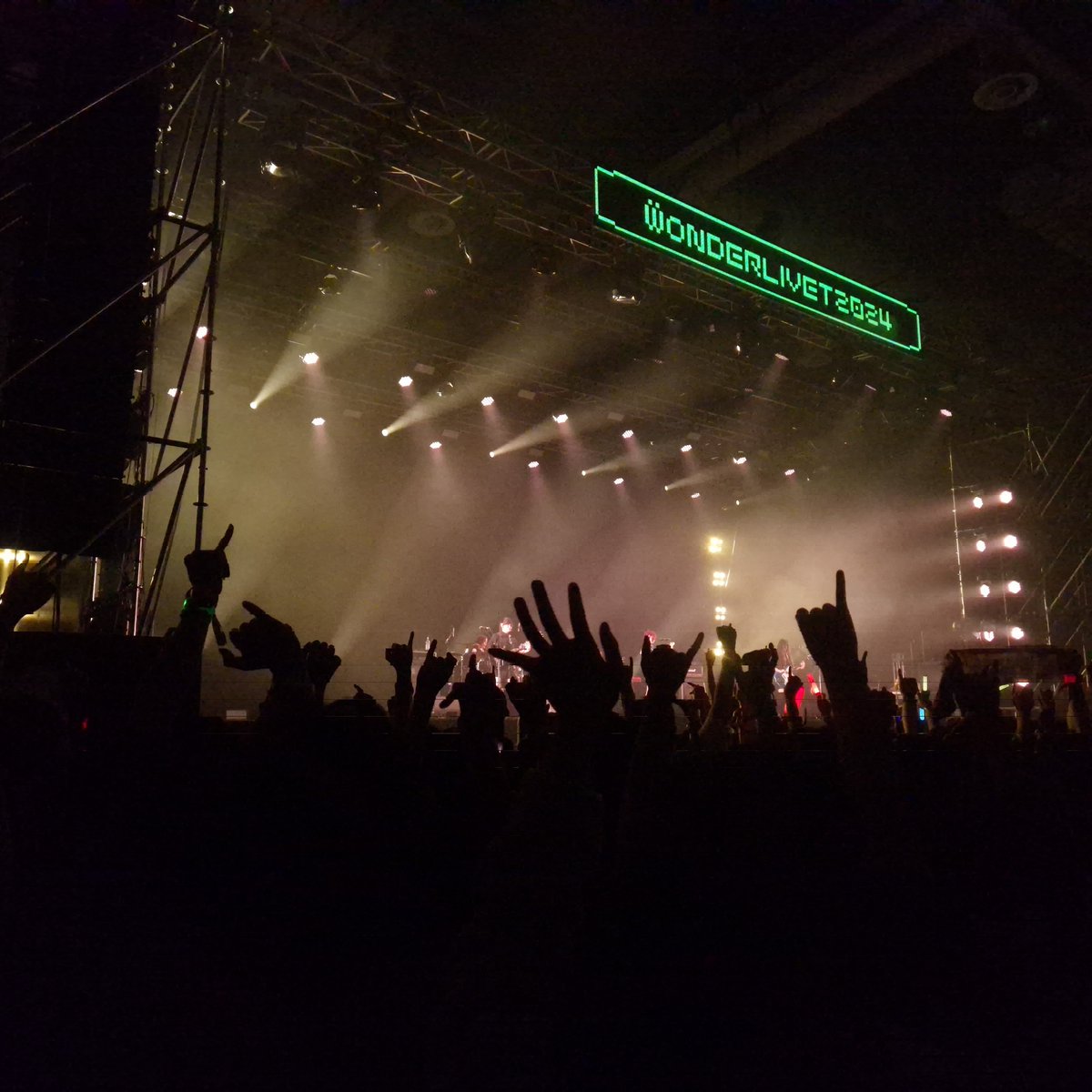 sakihan_345_'s tweet photo. 원더리벳 토게토게 내한 겸 빼빼로 데이 기념 RT 이벤트!

우리 토게토게의 첫 내한과 더불어 3일간 좋은 추억 만들어서 너무 좋았습니다! 후유증 좀 가시게 하려고 RT 이벤트 하나 소소하게 열어요🤘

오늘 17시까지 RT 인원 중 2분 추첨해서 빼빼로 기프티콘 드립니다!

중지 치켜세우고 가보자고🎸 https://t.co/RMRsJbKuYn