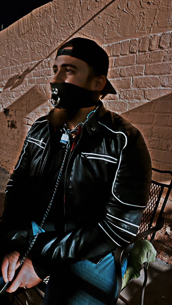 Duke the Wolf tweet media