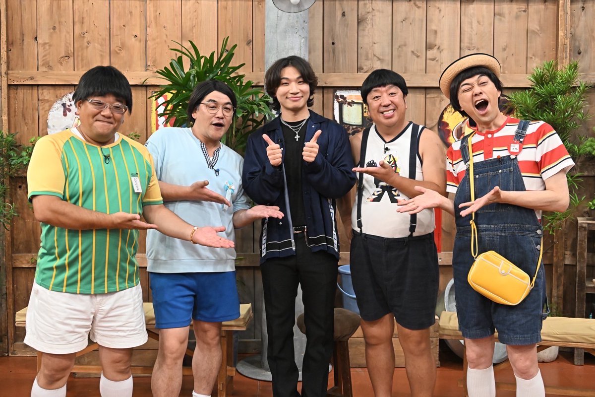 d_lable's tweet photo. [📢] TBS ‘バナナサンド’ 방송 안내
⠀
잠시 후 20시, 대성이 출연하는 TBS '#バナナサンド'가 방송됩니다!
⠀
#대성 #DAESUNG #DLITE https://t.co/TOGr3lLn1u