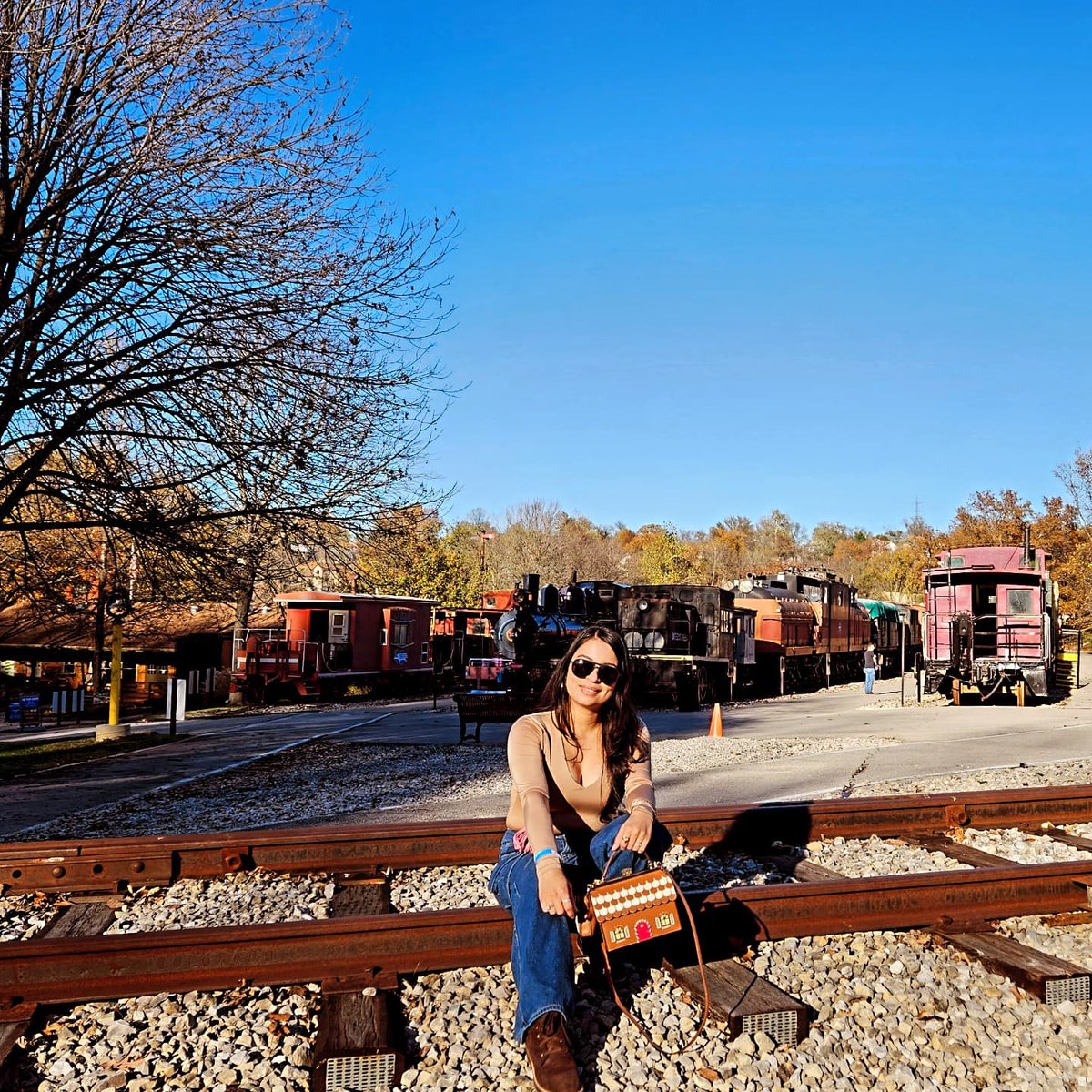 Myperfumediary's tweet photo. Visiting National Museum of Transportation 🤎 My favorite Steam Locomotive is Big boy ! My perfume of the day is @dolcegabbana Devotion Intense! Bag @kate https://t.co/E5m8yxMZxK