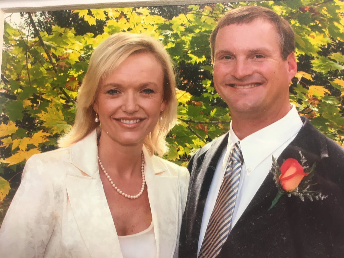 Steve Lewis tweet media