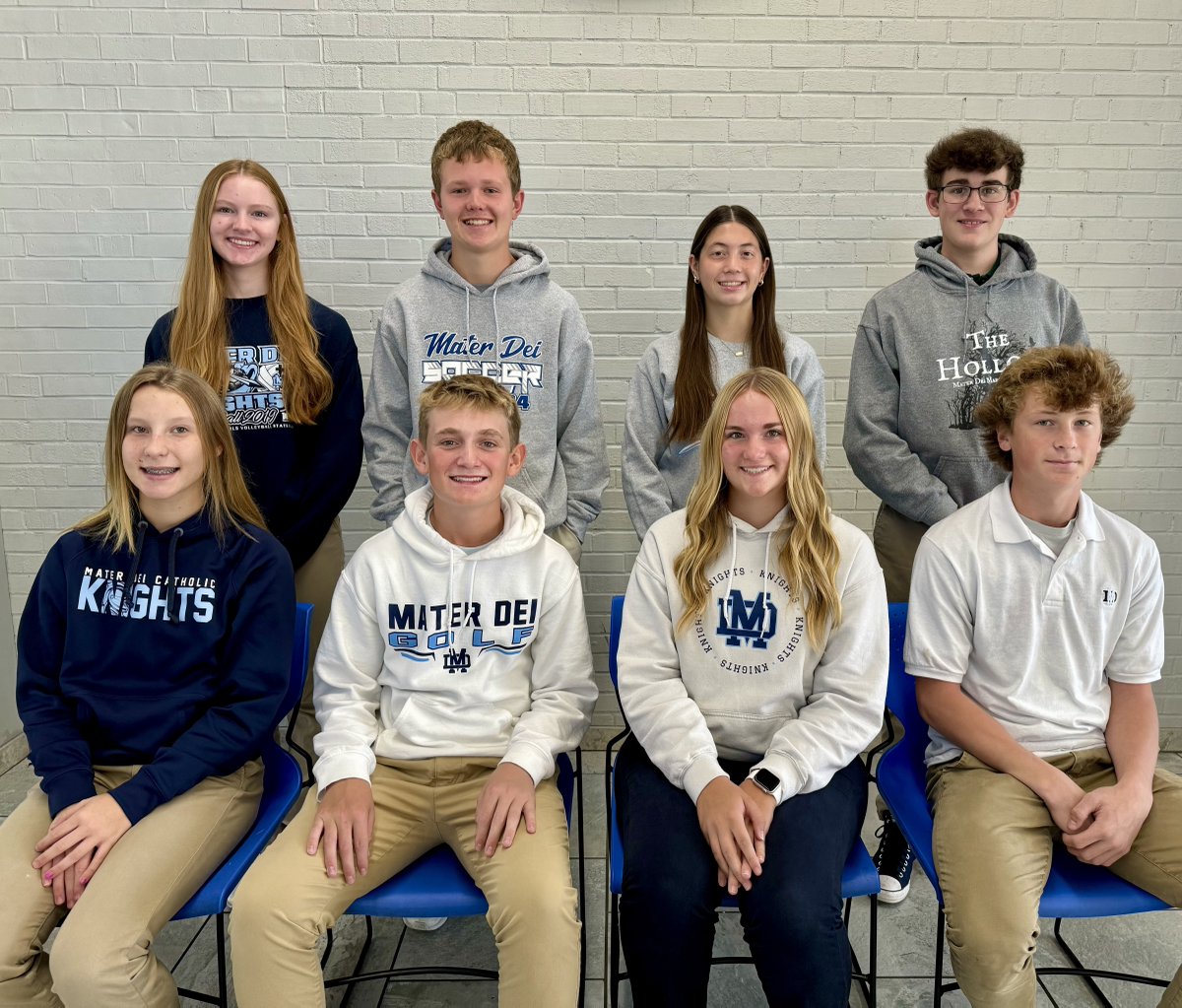 We proudly announce our 24-25 first quarter Students of the Quarter: (front l-r) freshmen Abby Kuhl and Maddox Rakers, sophomores Angeleen Wesselmann and Jack Reynolds; (back l-r) juniors Ella Marron and Landon Schroeder and seniors Ellie Miller and Chris Millikin! 

#WeAreMD