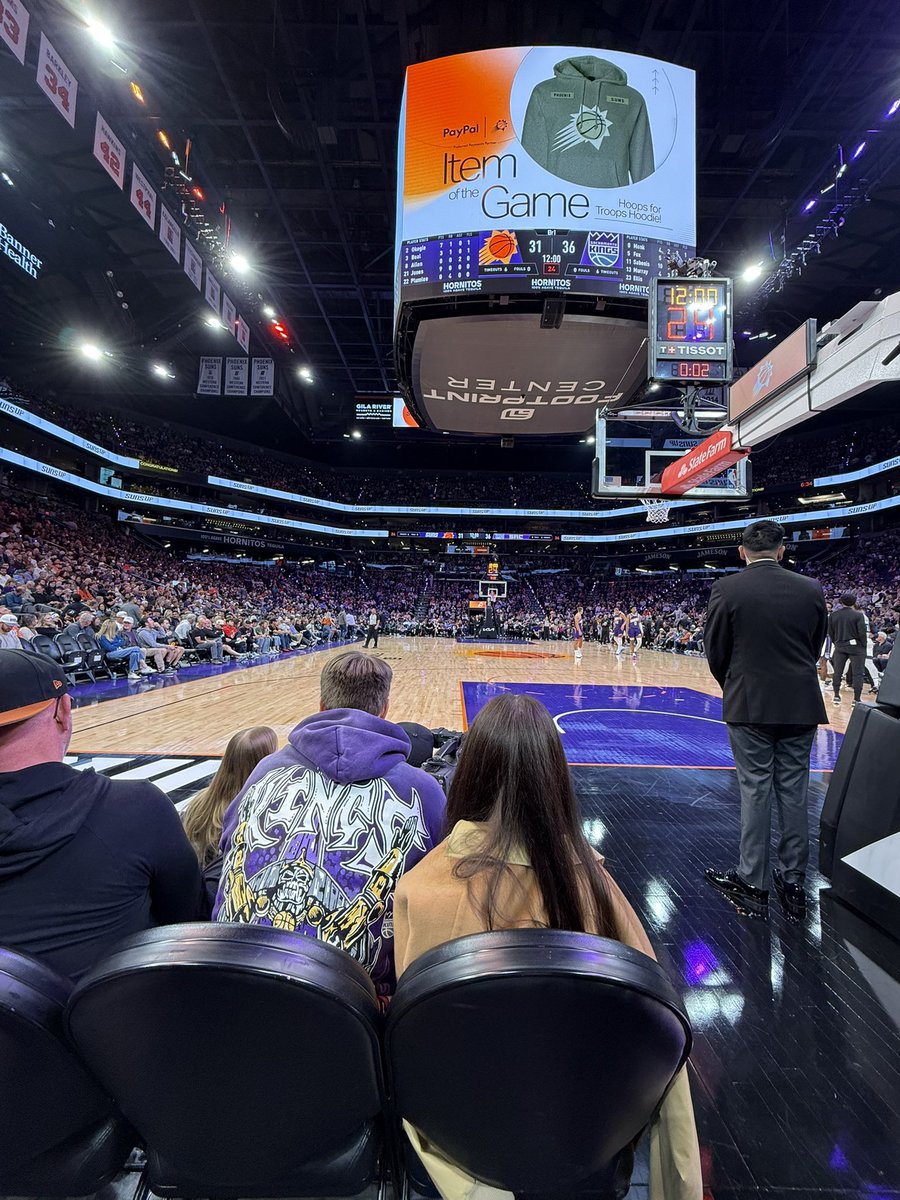 On the floor for Suns vs Kings tonight