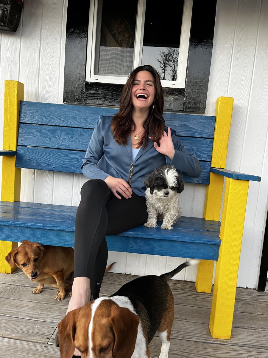 Valentina Gomez tweet media