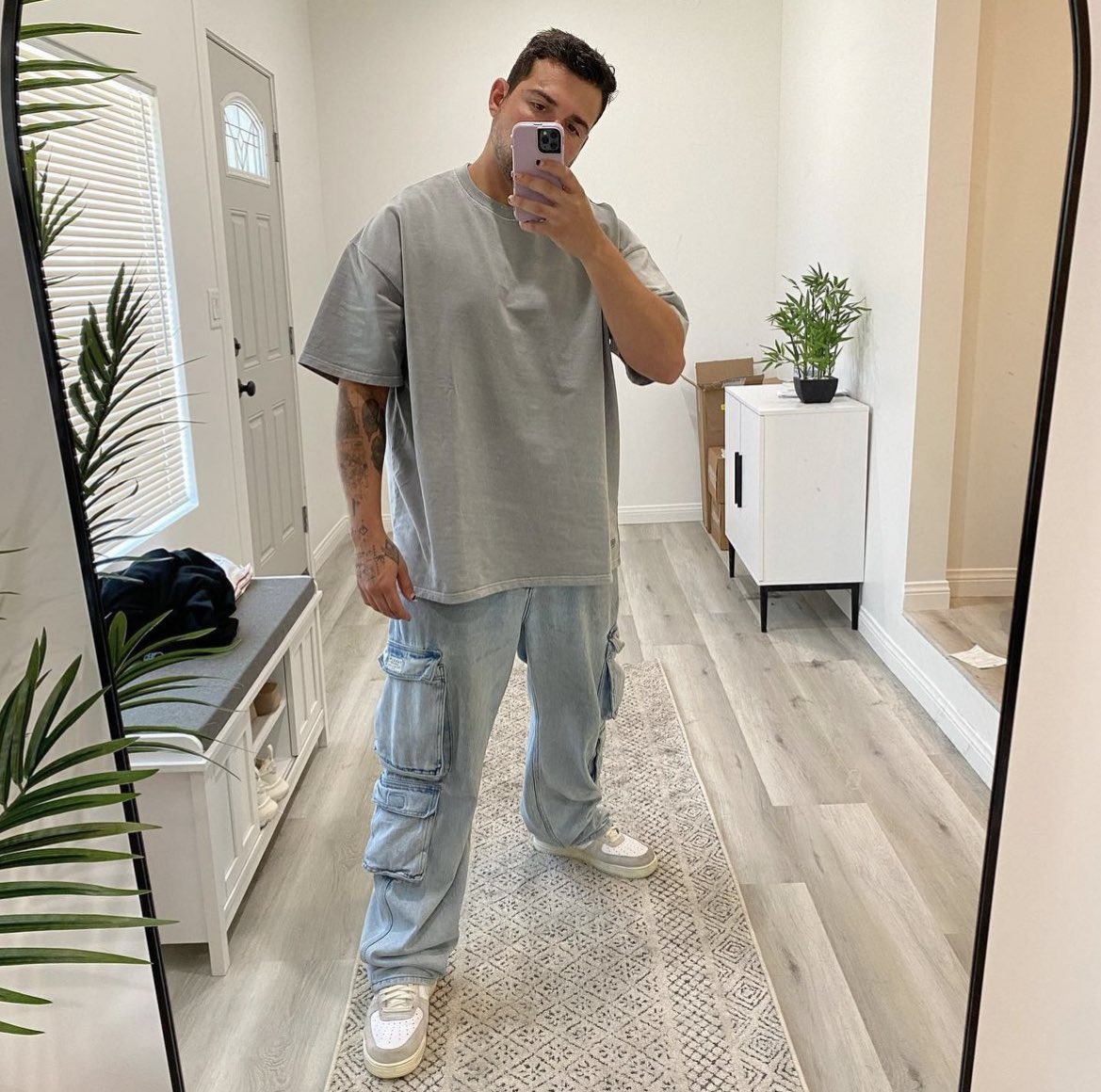 been 7 minutes and still can’t think of a caption. sorry