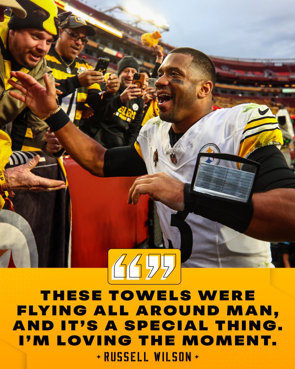 steelers's tweet photo. Yinz are the best fr 🤝 https://t.co/I7kYGNE7fu