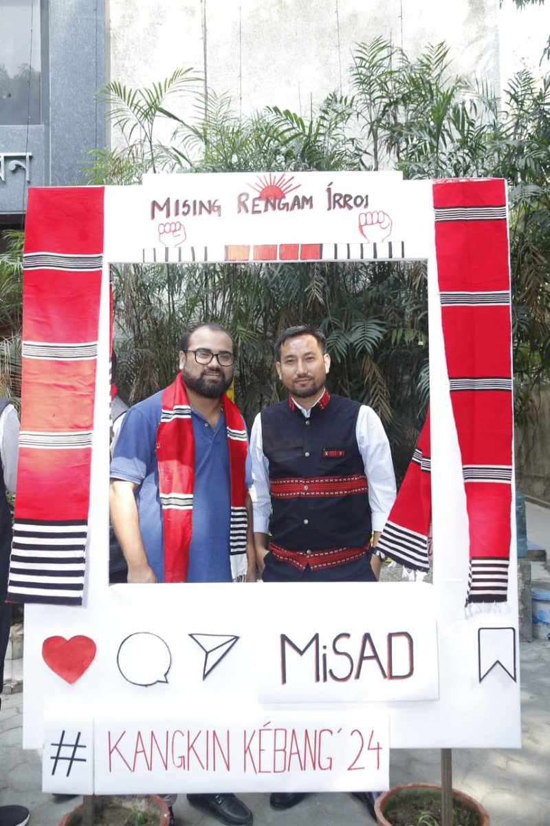Pranjal4u444's tweet photo. Attended "Kangkin Kèbang"organised by Mising Student's Union Delhi (MiSAD) in New Delhi. Its Nice to meet Dearest Brother Mr.Shaan Panging, GS, TMPK #Misad #TMPK https://t.co/A9QzY1cqRW