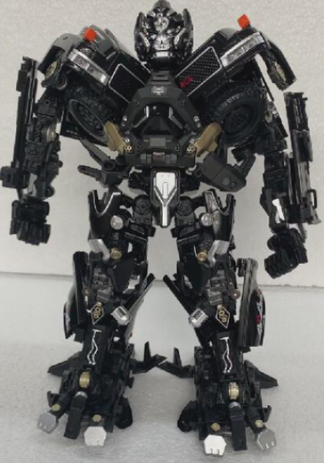 M-06 アイアンハイドっぽい人着。 blackappleのKOだそうで、ヤフオク