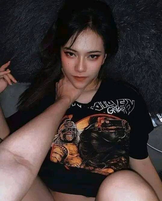 cekik leher dikit gapapa kan 😄