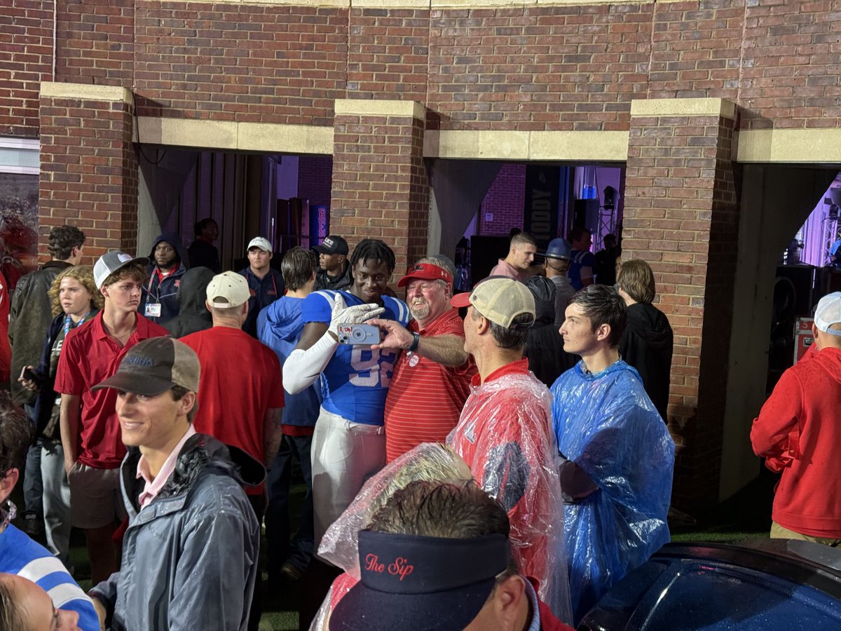 Hotty Toddy ⁦<a href="/ChamboCamp/">Chamberlain Campbell</a>⁩ God Bless! ⁦<a href="/OleMissFB/">Ole Miss Football</a>⁩