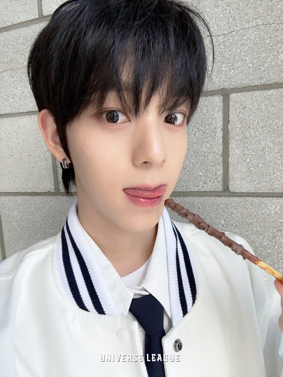 unvs_league's tweet image. 띵동! (💌)
달콤한 선물이 도착했습니다 🍫
선수들이 주는 빼빼로를 받아주세요!

소년들의 생존을 결정할
첫 번째 글로벌 팬 투표 진행 중!

#유니버스리그 #universeleague
#차웅기 #즈언 #다이스케