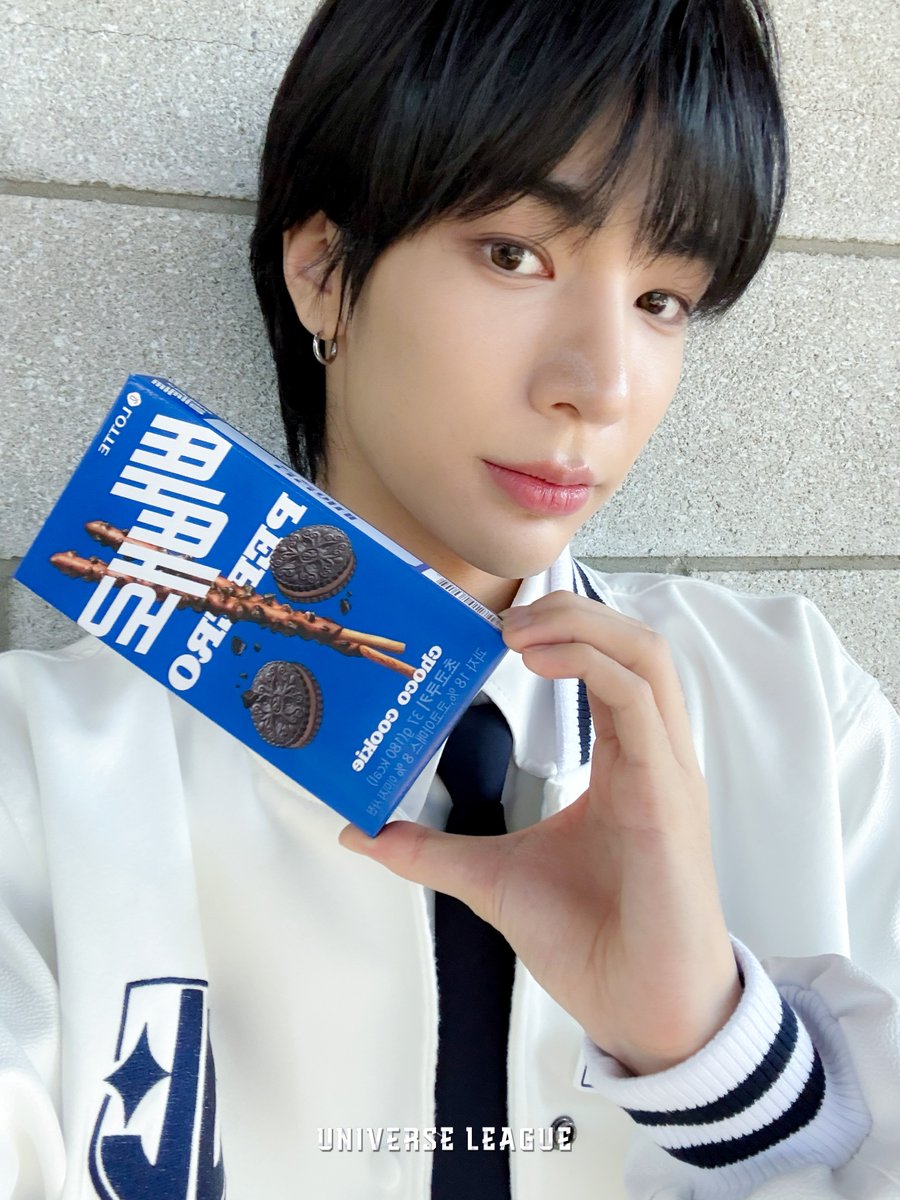 unvs_league's tweet image. 띵동! (💌)
달콤한 선물이 도착했습니다 🍫
선수들이 주는 빼빼로를 받아주세요!

소년들의 생존을 결정할
첫 번째 글로벌 팬 투표 진행 중!

#유니버스리그 #universeleague
#김효태 #김주형 #구한서