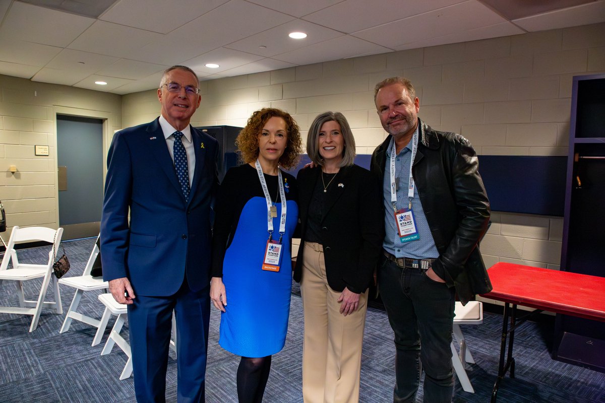 Joni Ernst tweet media