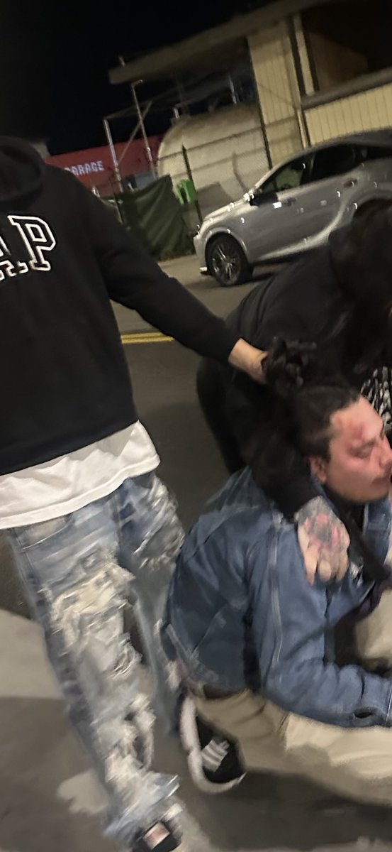 ethanmacraeee's tweet photo. For context mf tried robbin me in Berkeley last night but it didn’t work out 💀😭 https://t.co/XTeWrn9Bwi