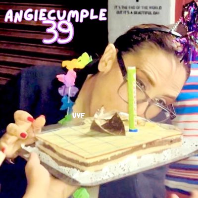 unionvalefans's tweet photo. ¡Acompañanos a celebrar mañana el 11/11 de @angelicavale!

No olvides usar el tradicional HT #AngieCumple39 y @ en cada post 🎊

Te dejamos la dinámica y la foto de avatar para que seas parte, gracias por unirte! RT  

#NuevaFotoDePerfil https://t.co/sKlyk6Vd7z