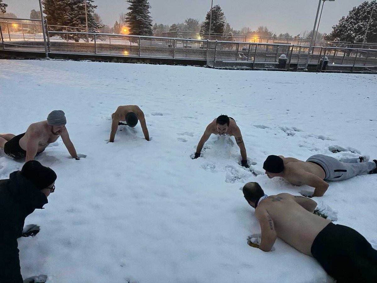 Actively snowing calls for shirtless core work!