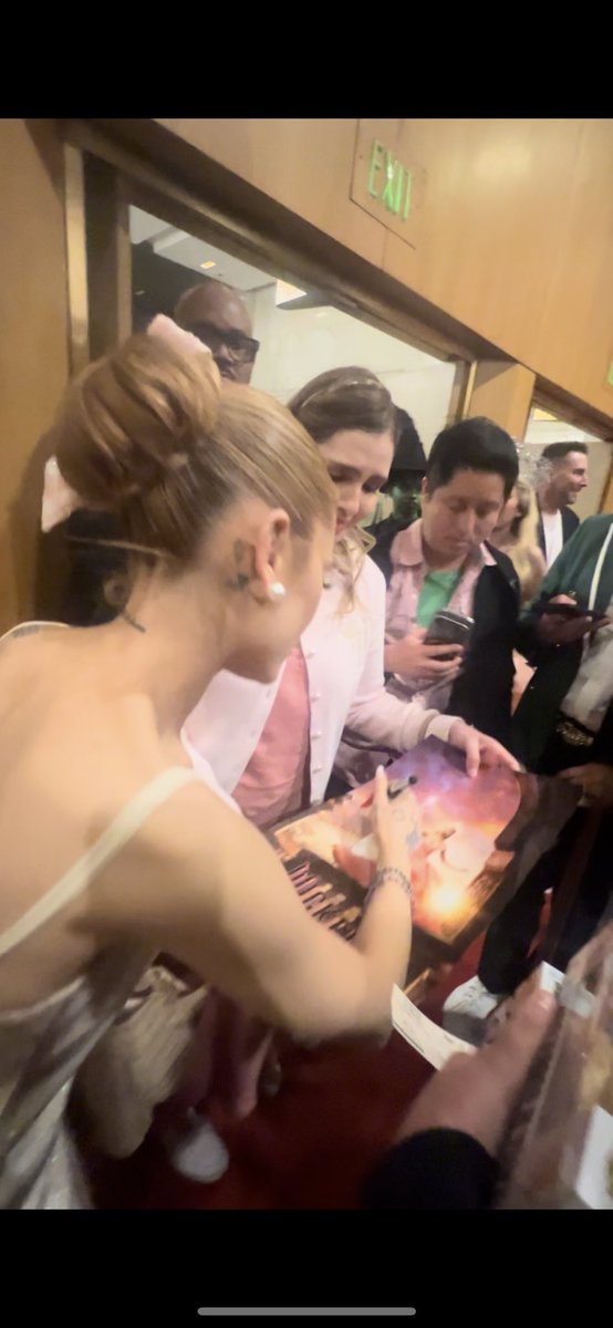 mani099's tweet photo. It finally happened after 12 years. I met Ariana Grande at the @wickedmovie LA premiere last night. 🥹🫧🪄🩷💚😭🫶🏻 Forever grateful. I will always be here for you Ari. @ArianaToday @TeamAriana https://t.co/o7O3M5lvxd