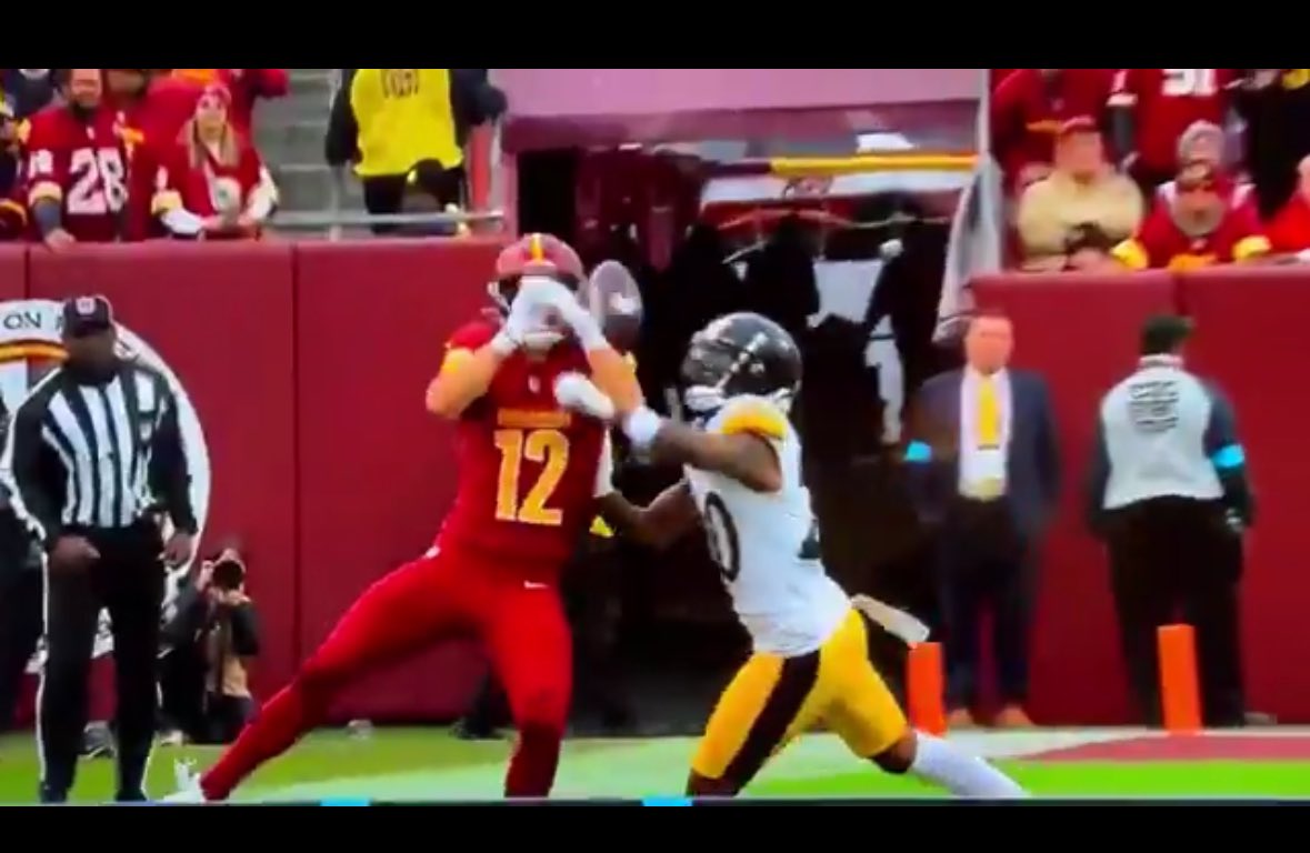 locksbylinc's tweet photo. Catch. The. Ball.
#HTTC https://t.co/pZgGDYxvsS