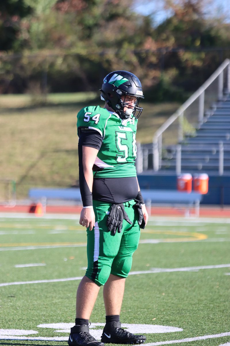 Senior season highlight tape

hudl.com/v/2QjtJf
<a href="/FB_Coach_Martin/">Clarence Martin</a> <a href="/WakeWarriorsFB/">Wakefield Football</a>