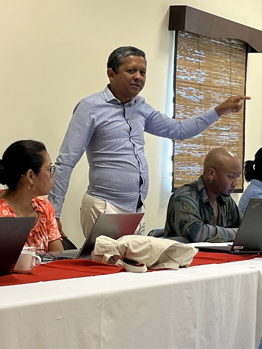 UNMadagascar's tweet image. Remerciements à #UNCG 🇲🇬 pour sa participation active dans l’élaboration du PTA 2025 et la stratégie de communication de crise. 
Communiquer ensemble pour la paix, la dignité, l’égalité et le développement.