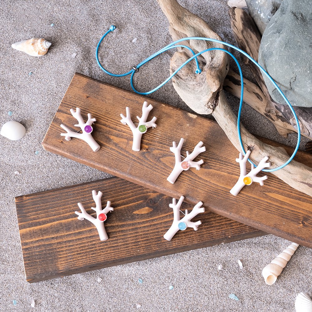 🌈#虹ヶ咲 学園購買部①🌈 #えいがさき 第1章のグッズが登場！ 彼方が