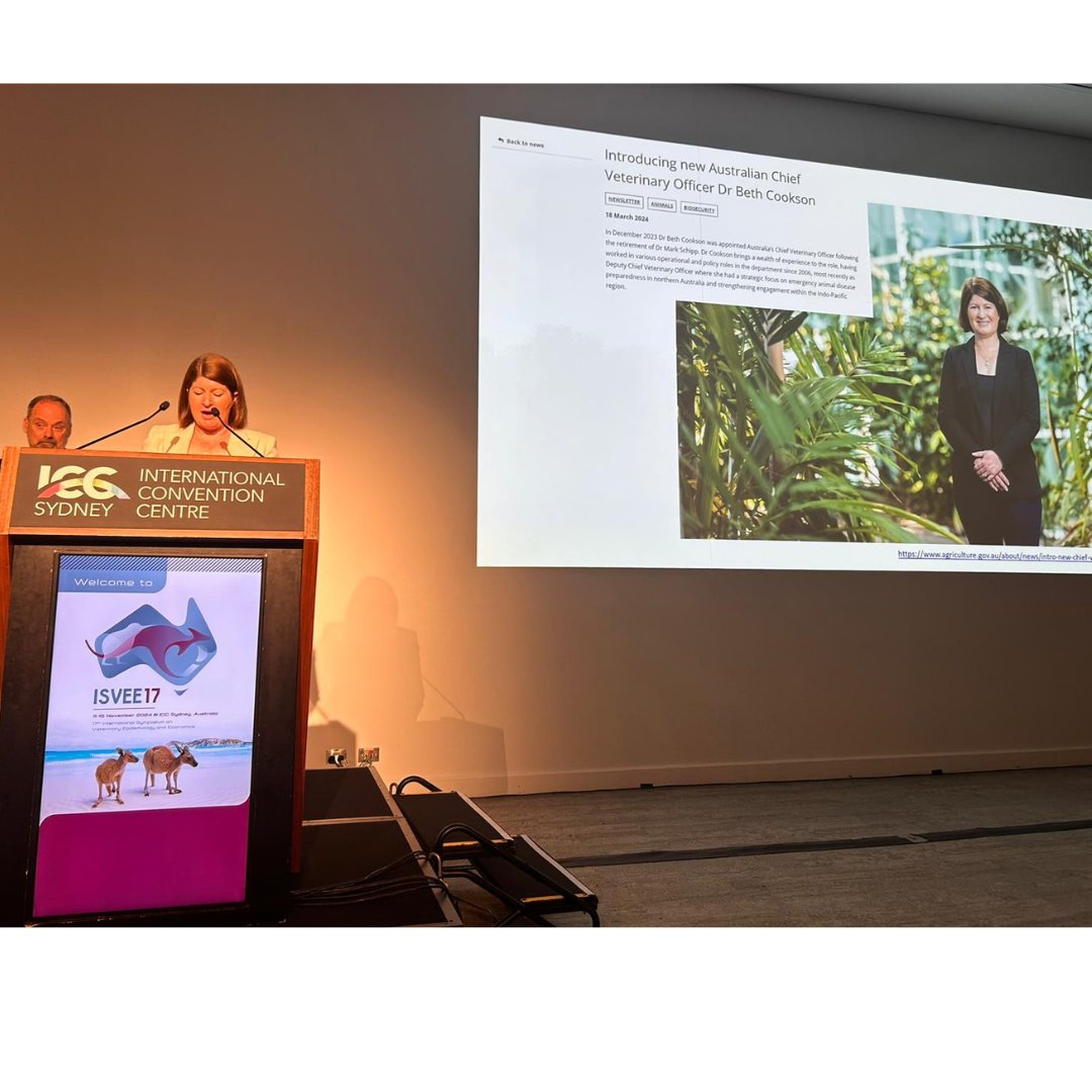 ChiefVetAus's tweet photo. This morning, I had the pleasure of opening the 17th International Symposium on Veterinary Epidemiology and Economics being held in Sydney, 11-15 November. An excellent opportunity to showcase Australia’s animal health system, animal biosecurity and trade.
#ISVEE17 #AVCO #DAFF https://t.co/dpMS7hv4hO