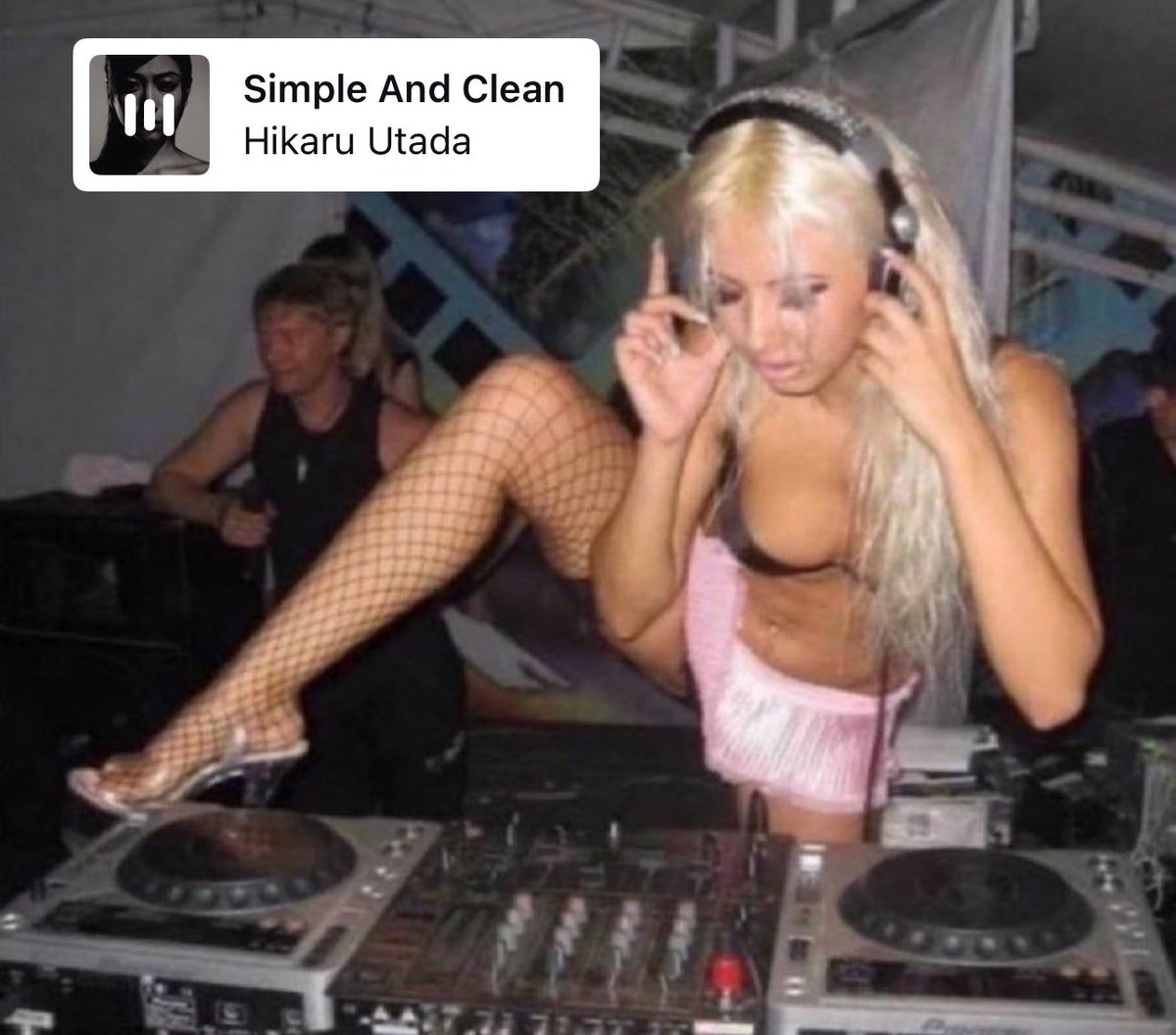 doga (@hereliesdoa) on Twitter photo 